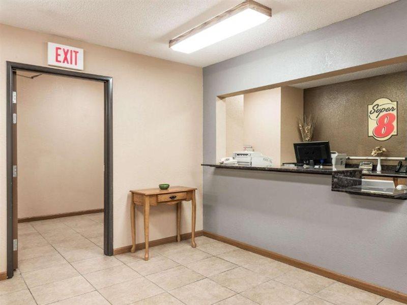 Super 8 By Wyndham Greenville Zewnętrze zdjęcie