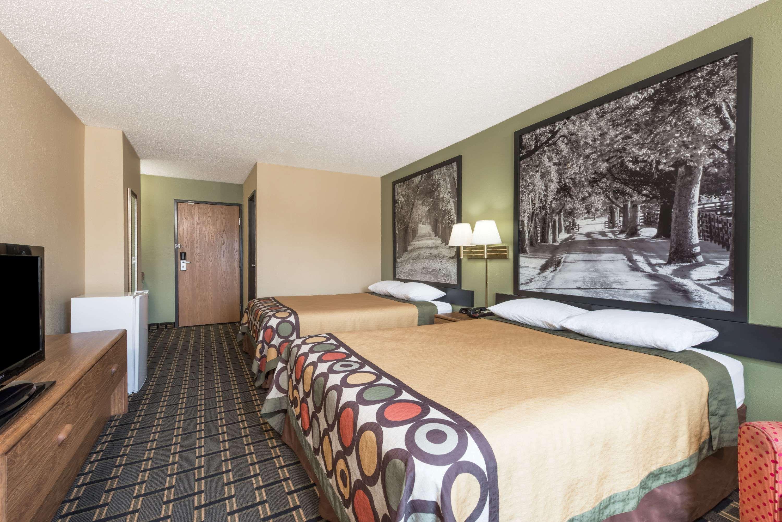 Super 8 By Wyndham Greenville Zewnętrze zdjęcie